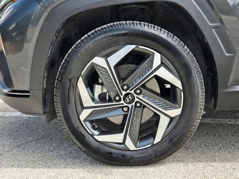 Used 2022 Hyundai Tucson Limited AWD/4WD image 32