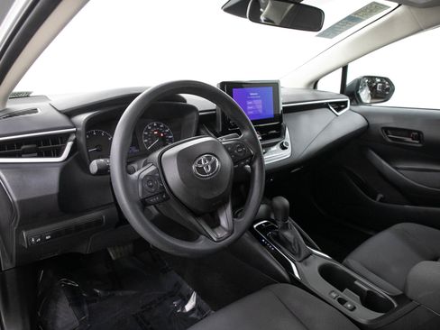 Used 2024 Toyota Corolla LE FWD image 21
