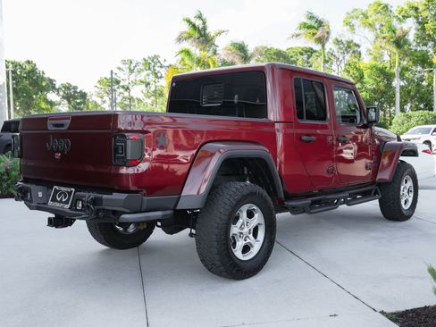 Used 2021 Jeep Gladiator Sport AWD/4WD image 26