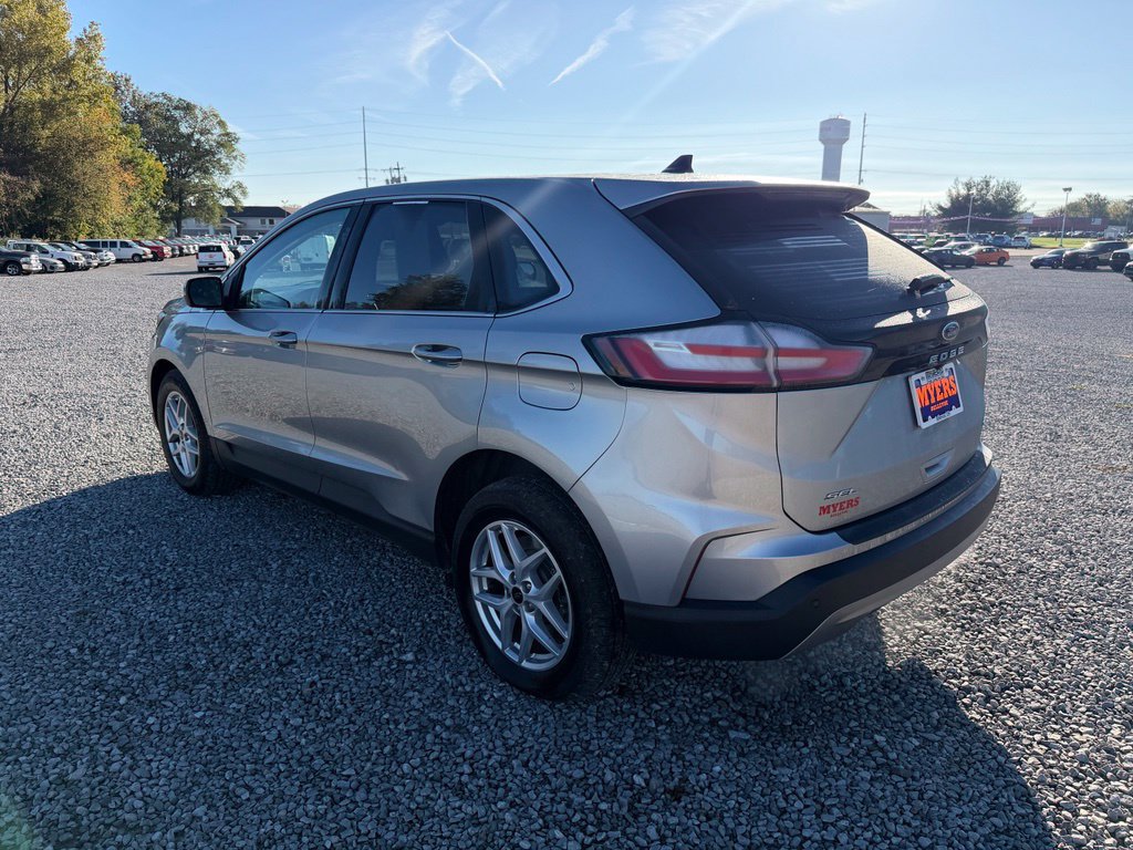 Used 2023 Ford Edge SEL AWD/4WD image 23