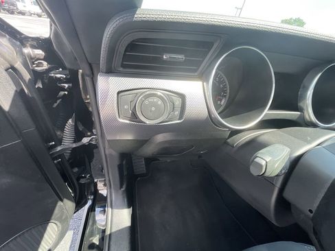 Used 2021 Ford Mustang GT w/ Equipment Group 301A RWD image 17