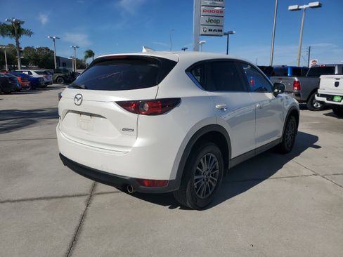 Used 2019 MAZDA CX-5 Touring image 3