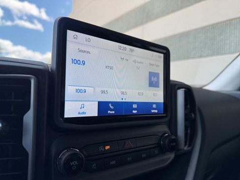 Certified 2022 Ford Bronco Sport Outer Banks w/ Tech Package AWD/4WD image 26