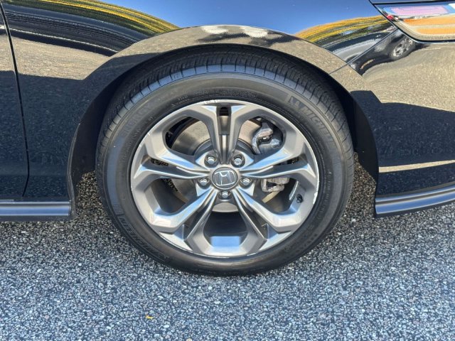 Certified 2023 Honda Accord EX image 7