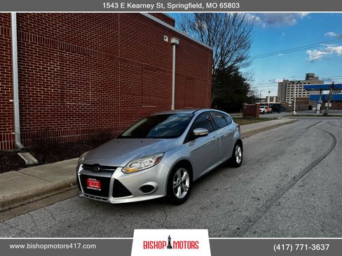 Used 2014 Ford Focus SE image 1
