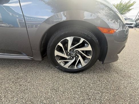 Used 2016 Honda Civic EX image 31