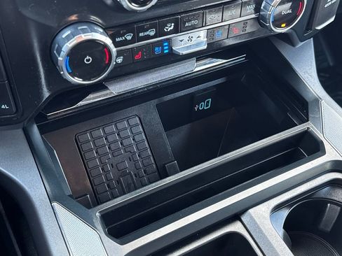 Used 2023 Ford F350 Lariat w/ Chrome Package image 26