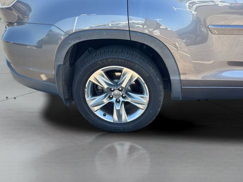 Used 2015 Toyota Highlander Limited AWD/4WD image 15