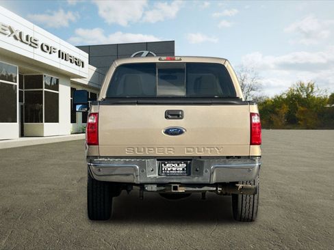 Used 2011 Ford F250 Lariat w/ Lariat Ultimate Pkg image 9