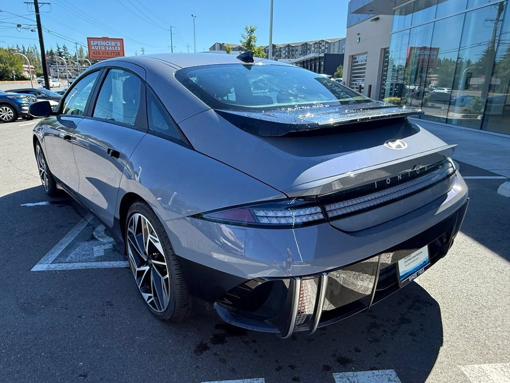 Used 2025 Hyundai Ioniq 6 SEL AWD/4WD image 3