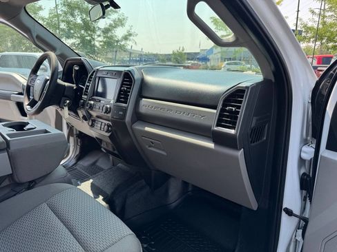 Used 2021 Ford F250 XLT w/ XLT Value Package AWD/4WD image 17