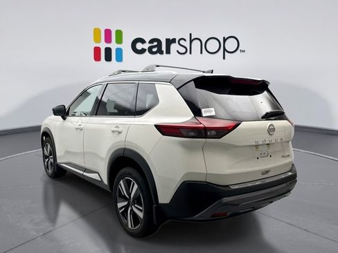 Used 2023 Nissan Rogue SL AWD/4WD image 3