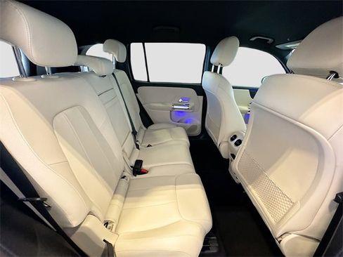 Certified 2025 Mercedes-Benz GLB 250 4MATIC image 27