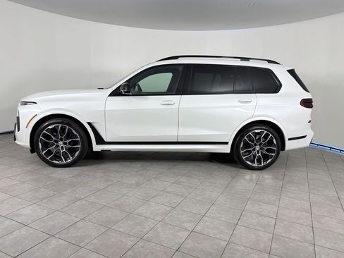 Certified 2023 BMW X7 M60i w/ Executive Package AWD/4WD image 2