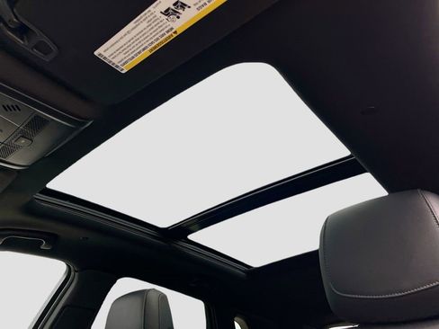 Certified 2024 Cadillac XT5 Premium Luxury AWD/4WD image 29