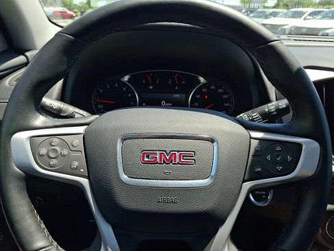 Used 2023 GMC Terrain SLT FWD image 19
