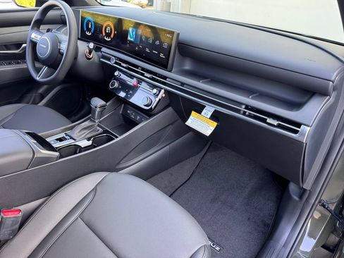 New 2026 Hyundai Santa Cruz SEL FWD image 15