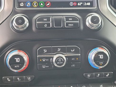 Used 2023 GMC Sierra 3500 Denali w/ Denali Ultimate Package image 21