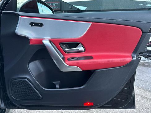 Used 2022 Mercedes-Benz A 220 4MATIC w/ AMG Line image 36