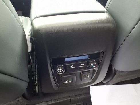 Used 2023 Buick Enclave Essence w/ Experience Buick Package AWD/4WD image 27