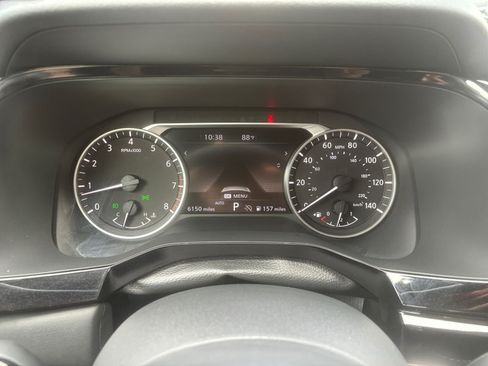 Used 2025 Nissan Pathfinder Rock Creek AWD/4WD image 25