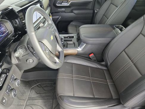 New 2025 Chevrolet Silverado 1500 High Country w/ High Country Premium Package image 11