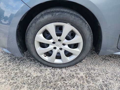 Used 2023 Toyota Corolla LE FWD image 12