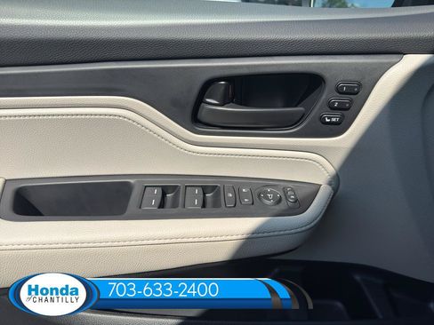 New 2026 Honda Odyssey EX-L image 24