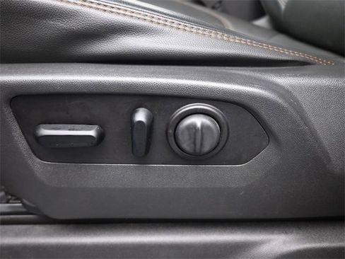 Used 2020 GMC Sierra 1500 AT4 w/ AT4 Premium Package image 30