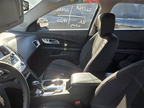 Used 2016 Chevrolet Equinox LS image 8