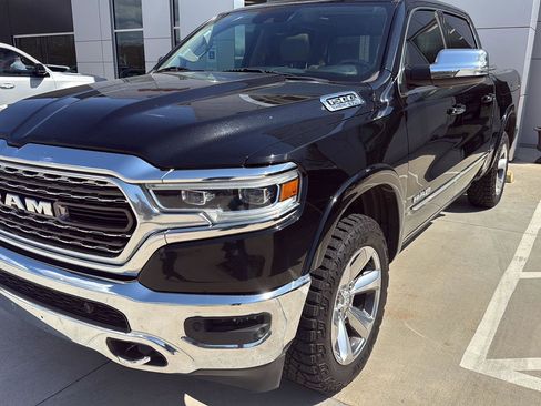 Used 2019 RAM 1500 Limited AWD/4WD image 11