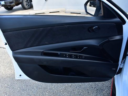Used 2025 Hyundai Elantra N FWD image 14