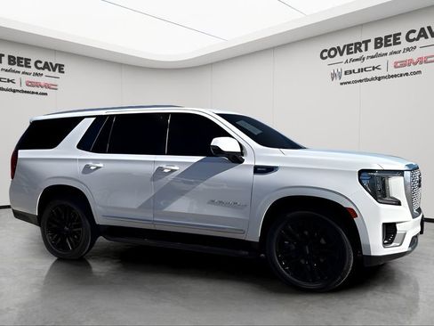 Used 2021 GMC Yukon Denali image 12