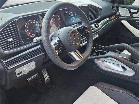 New 2026 Mercedes-Benz GLE 450 GLE 450 image 3