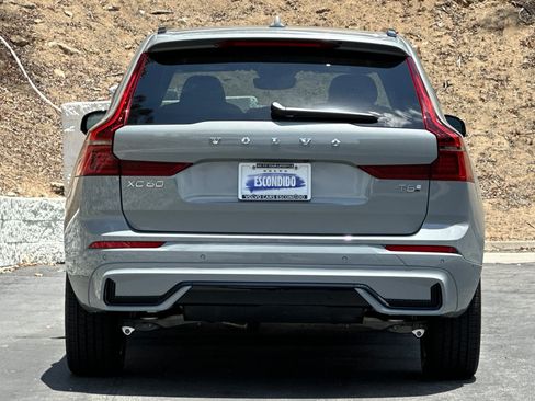 New 2026 Volvo XC60 T8 Plus w/ Climate Package AWD/4WD image 5