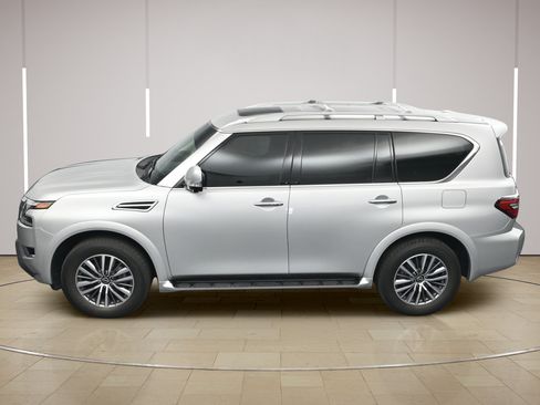 Certified 2024 Nissan Armada SL w/ Captain's Chairs Package RWD image 40