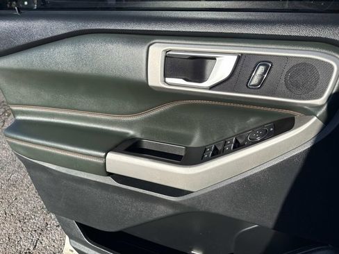 Used 2022 Ford Explorer Timberline image 14