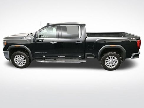 Used 2021 GMC Sierra 2500 SLT w/ SLT Premium Package image 16