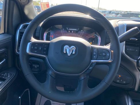 New 2026 RAM 2500 Laramie w/ Sport Appearance Package AWD/4WD image 15