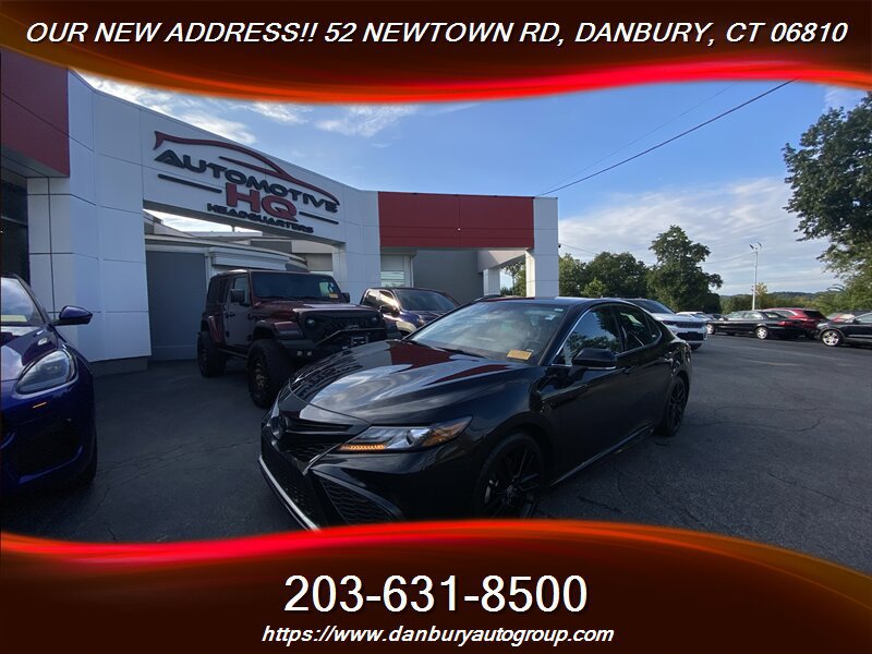 Used 2023 Toyota Camry XSE FWD image 1