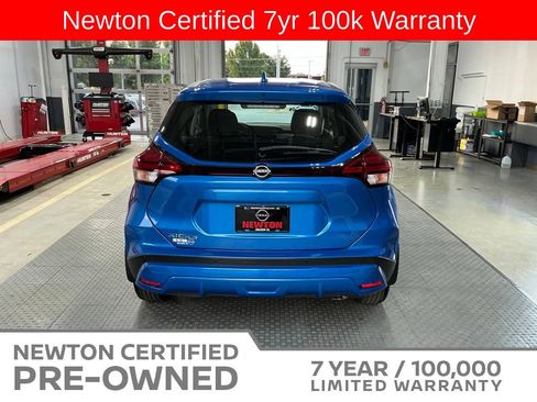 Used 2024 Nissan Kicks S FWD image 6