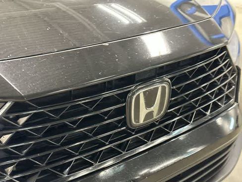 Used 2024 Honda Accord Sport image 29