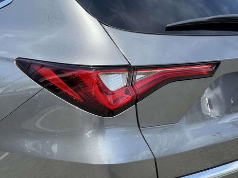 Certified 2023 Acura MDX SH-AWD w/ Advance Package image 9