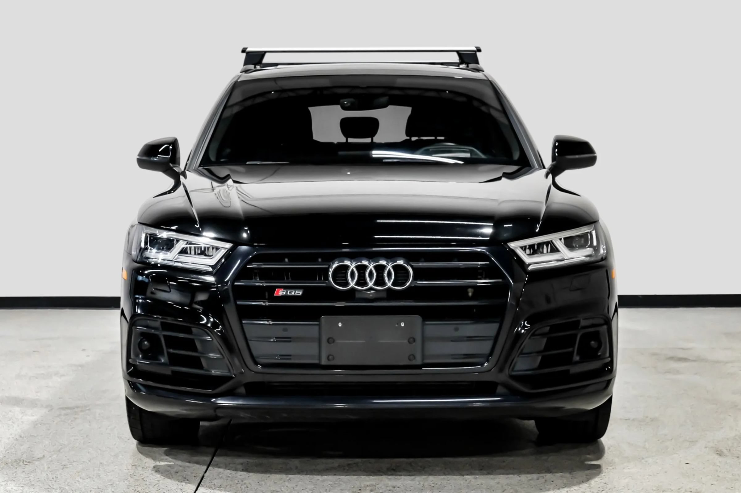 Used 2020 Audi SQ5 Prestige AWD/4WD image 3