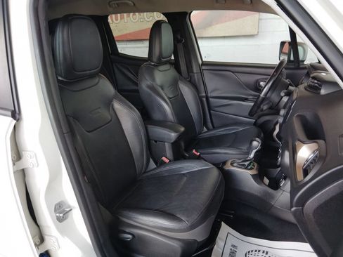 Used 2015 Jeep Renegade Limited FWD image 13