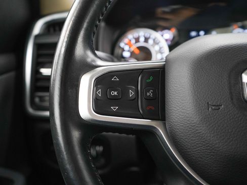 Used 2019 RAM 1500 Big Horn AWD/4WD image 23