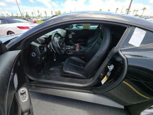 Used 2021 Aston Martin V8 Vantage Coupe RWD image 5