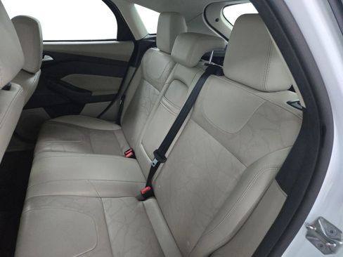 Used 2014 Ford Focus Electric Hatchback image 15