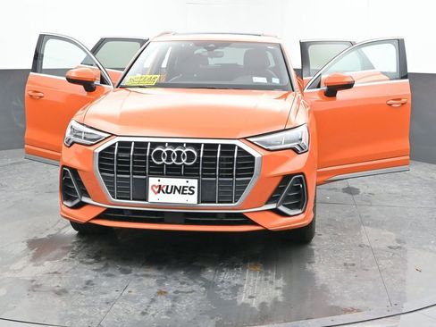 Used 2025 Audi Q3 2.0T Premium image 57