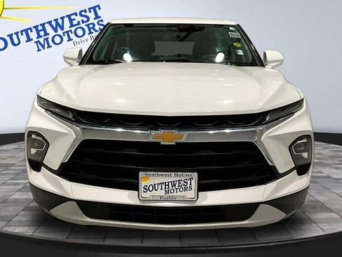 Used 2023 Chevrolet Blazer LT AWD/4WD image 2
